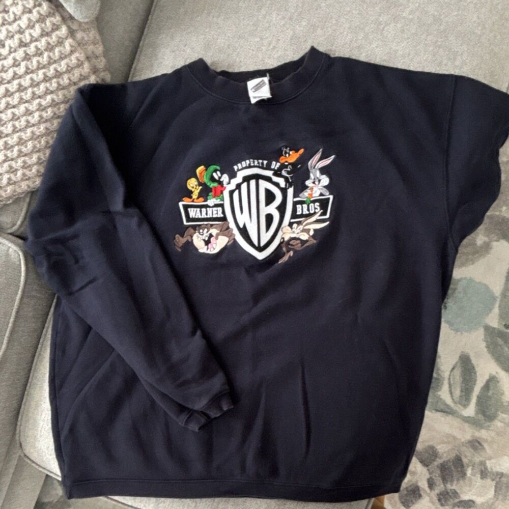 Warner Bros. Studio Store XL Fleece Sweatshirt Black Looney Tunes Graphic